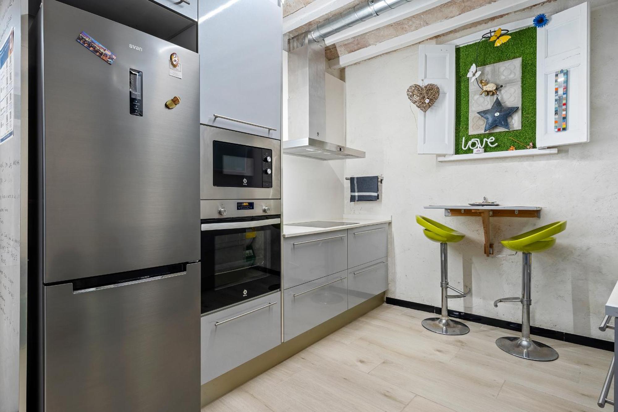 Hauzify I Novavila Centre Rooms บิลาโนวา อิลา เจลตรู ภายนอก รูปภาพ